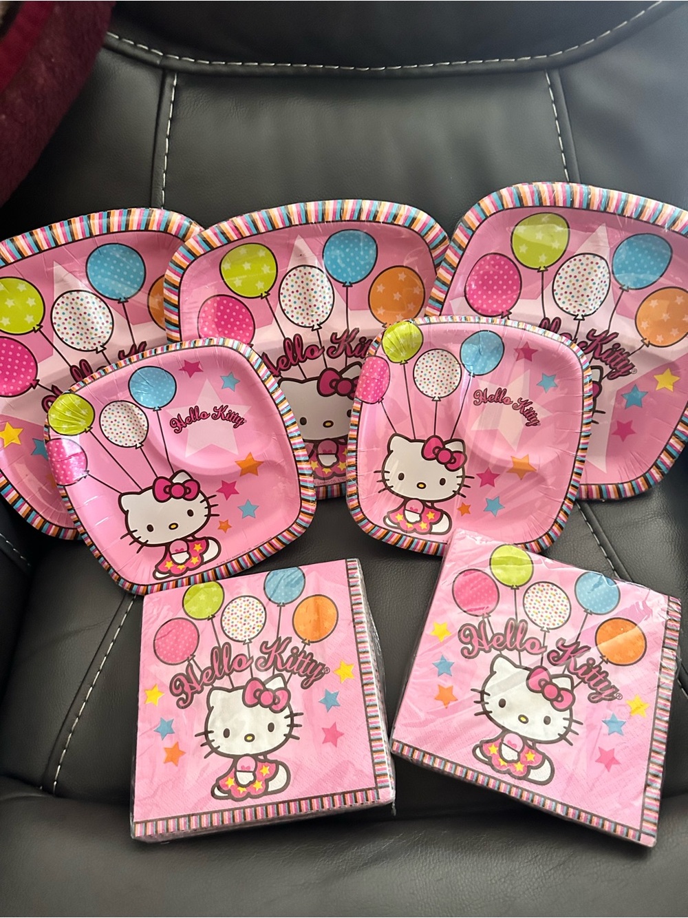 Hello Kitty Pink Balloon Party Plates & Napkins Set